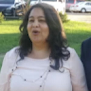 Meet your Posher, Pastora: claudia